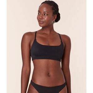 Andie Maui Bikini Top In Black